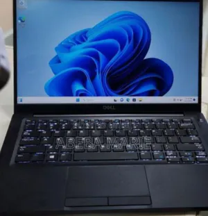 Photo - New Laptop Dell Latitude 5310 8GB Intel Core I5 SSD 256GB