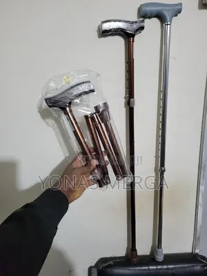 Photo - Walking Stick or Cane፻罩cane፪吉one-Handed Crutches Walking Aid