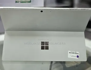 New Laptop Microsoft Surface Pro 7 8GB Intel Core I7 SSD 256GB