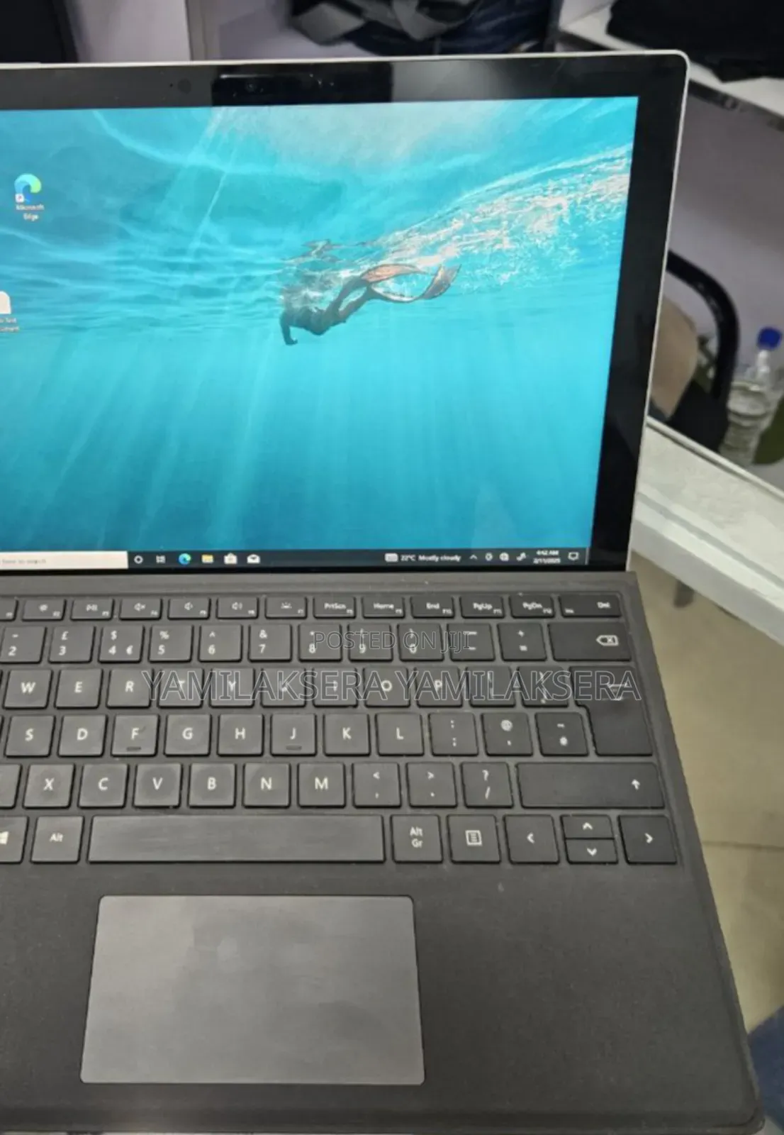 New Laptop Microsoft Surface Pro 7 8GB Intel Core I7 SSD 256GB