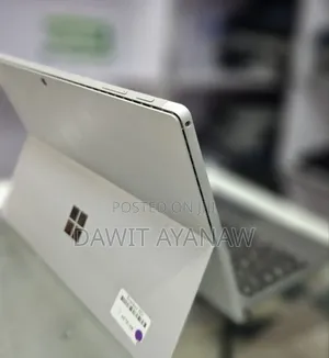 New Laptop Microsoft Surface Pro 7 16GB Intel Core I7 SSD 256GB
