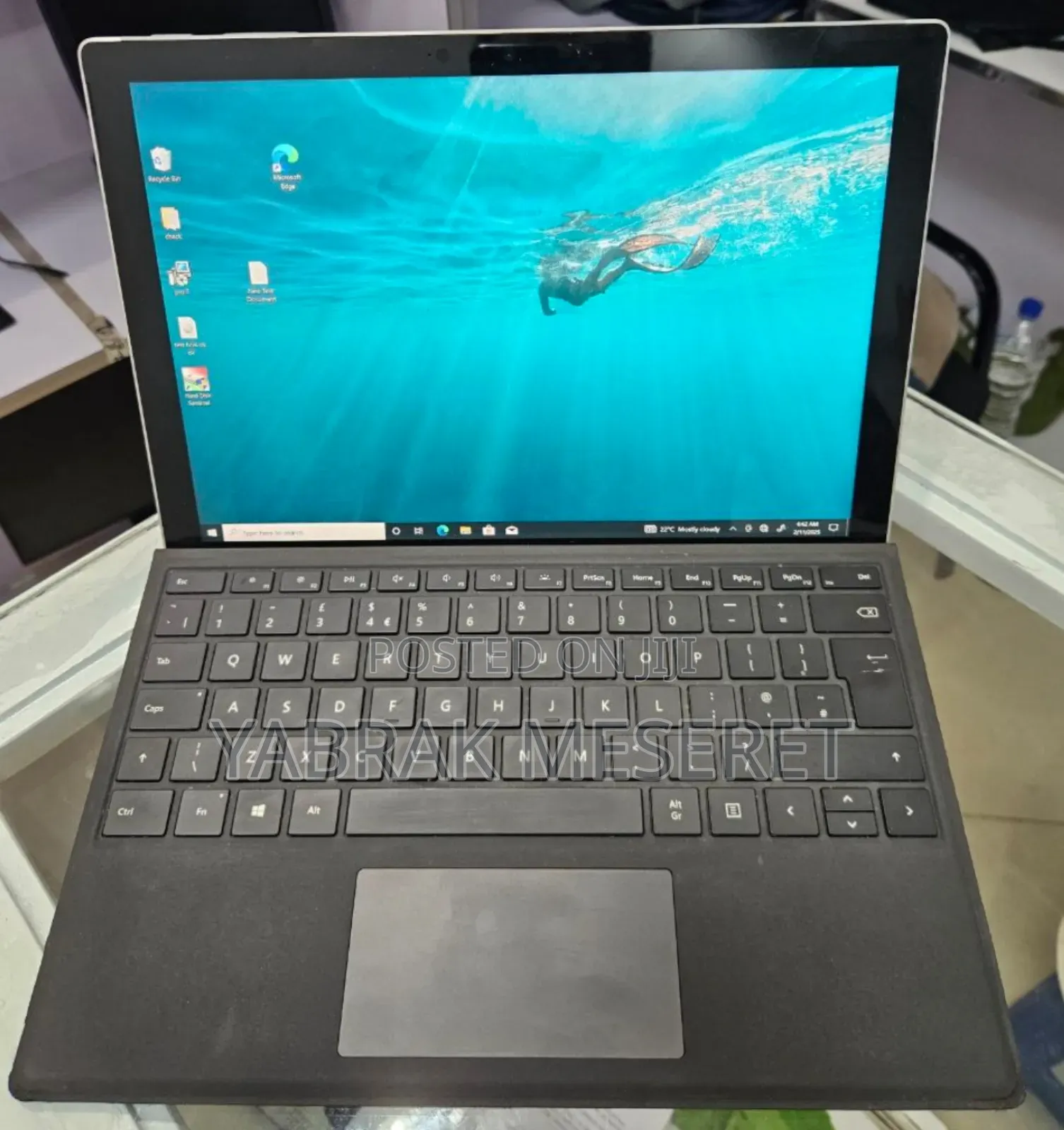 New Laptop Microsoft Surface Pro 7 16GB Intel Core I7 SSD 256GB