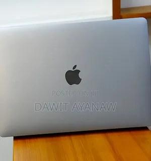 New Laptop Apple MacBook Air 2020 M1 8GB Apple M1 SSD 256GB