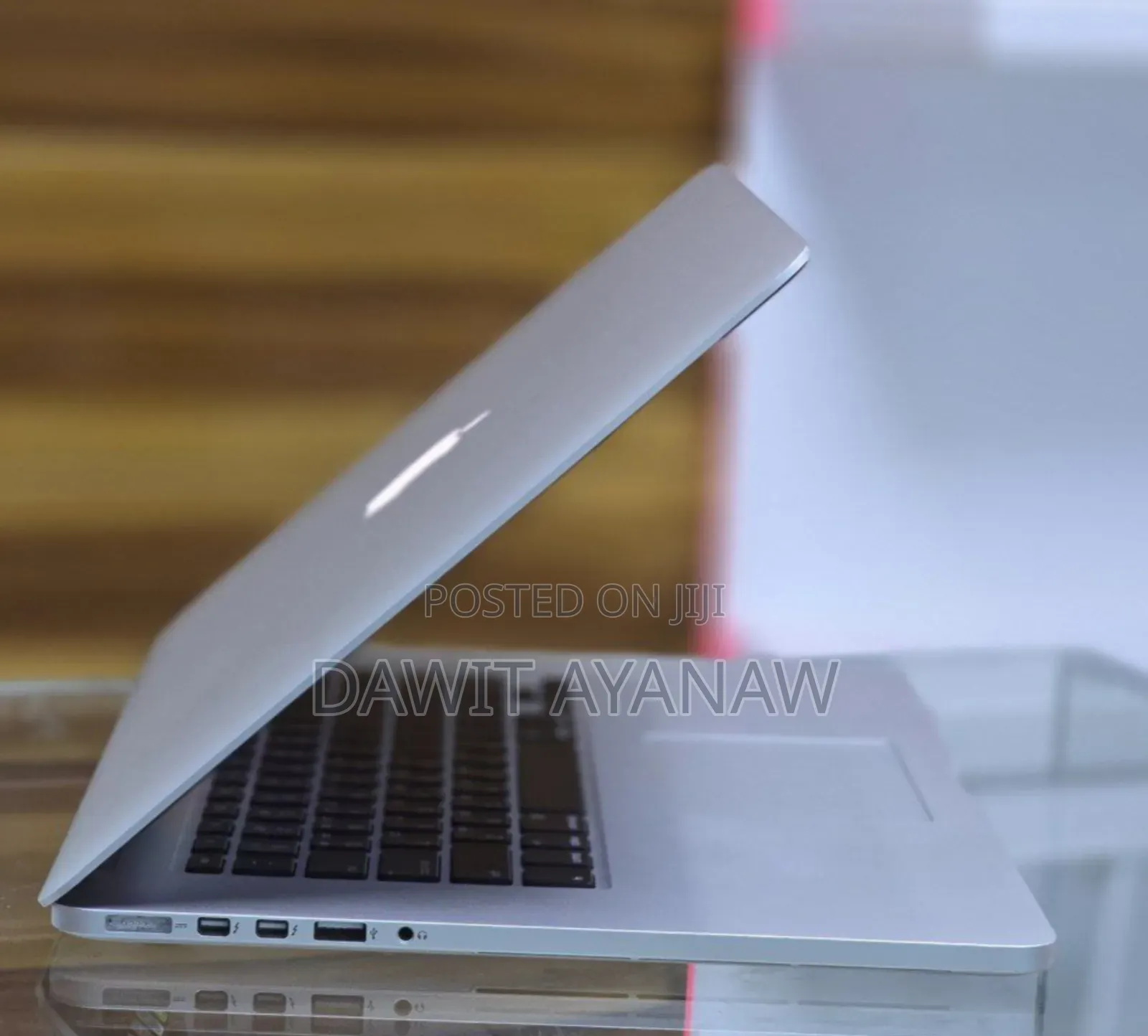 New Laptop Apple MacBook Pro 2015 16GB Intel Core I7 SSD 512GB