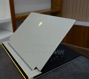 New Laptop Alienware Area-51m 16GB Intel Core I9 SSD 1T