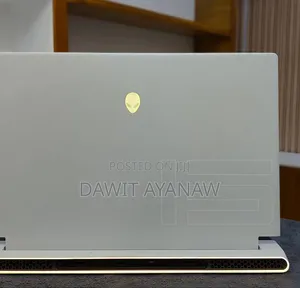 New Laptop Alienware Area-51m 16GB Intel Core I9 SSD 1T
