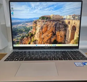 New Laptop Huawei MateBook X Pro 16GB Intel Core I7 SSD 512GB