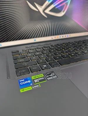 New Laptop Asus ROG Zephyrus G16 16GB Intel Core I7 SSD 512GB