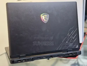 New Laptop MSI Crosshair 15 16GB Intel Core I7 SSD 1T