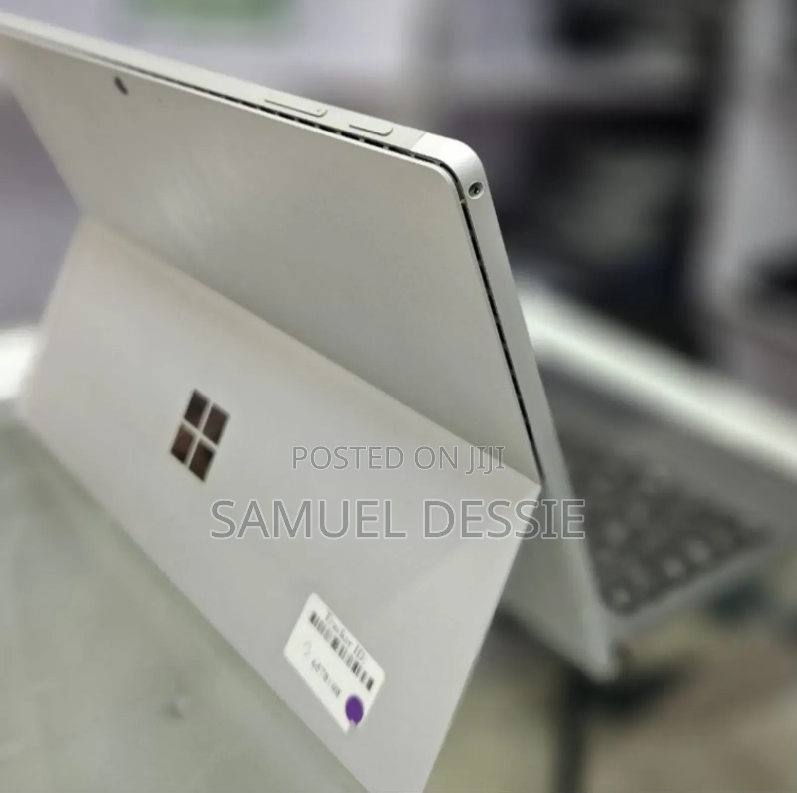 New Laptop Microsoft Surface Pro 7 16GB Intel Core I7 SSD 256GB