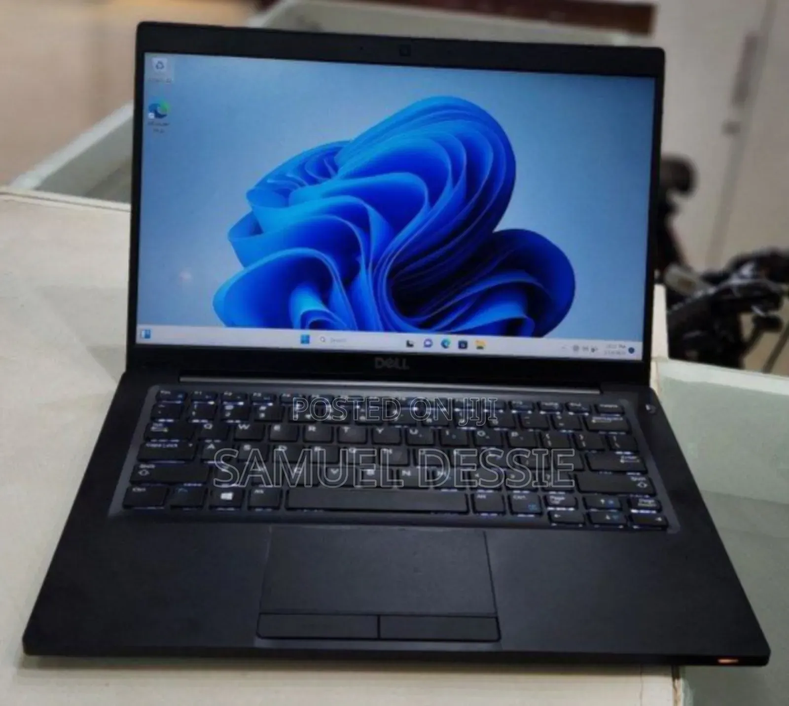 New Laptop Dell Latitude 5310 8GB Intel Core I5 SSD 256GB