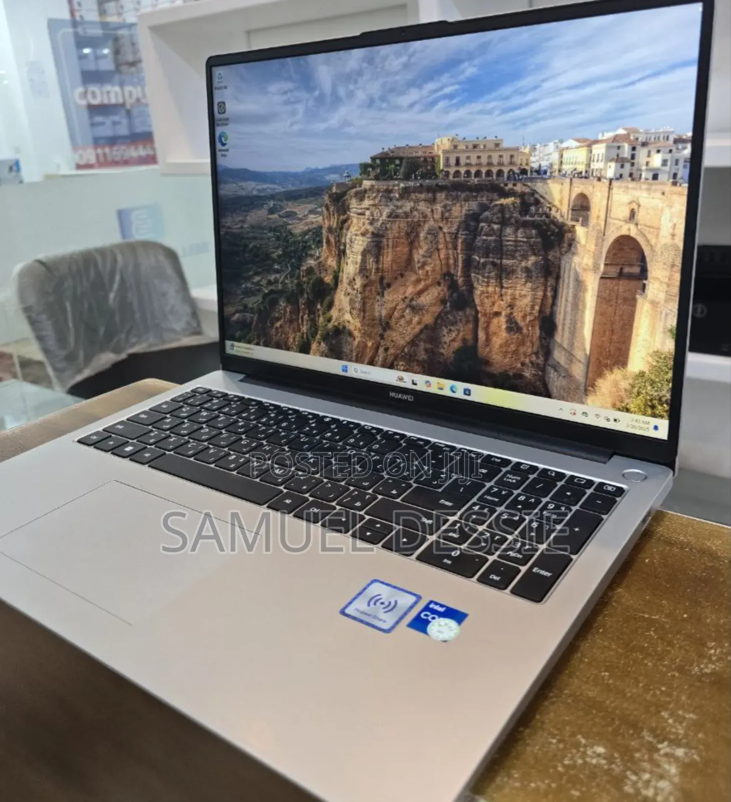 New Laptop Huawei Matebook D 15 16GB Intel Core I7 SSD 512GB