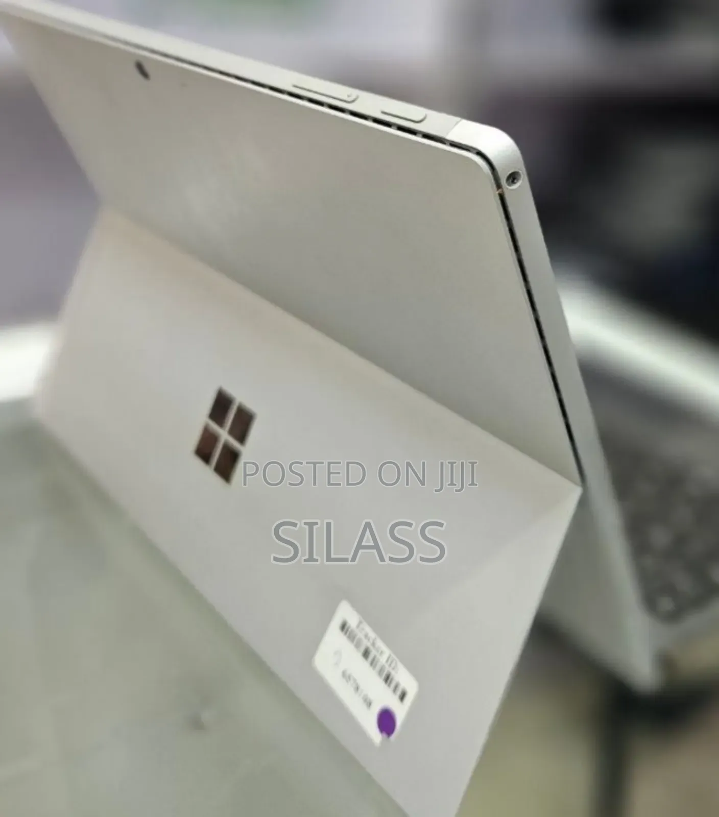 New Laptop Microsoft Surface Pro 7 16GB Intel Core I7 SSD 256GB