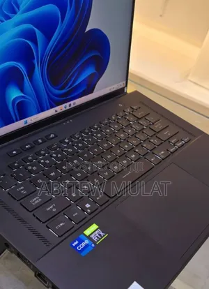 New Laptop Asus ROG Zephyrus G15 16GB Intel Core I7 SSD 512GB