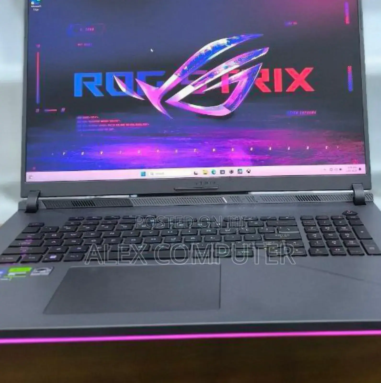 New Laptop Asus ROG Strix G17 32GB Intel Core I9 SSD 1T