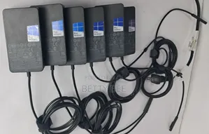 Photo - 44W Microsoft Surface Charger