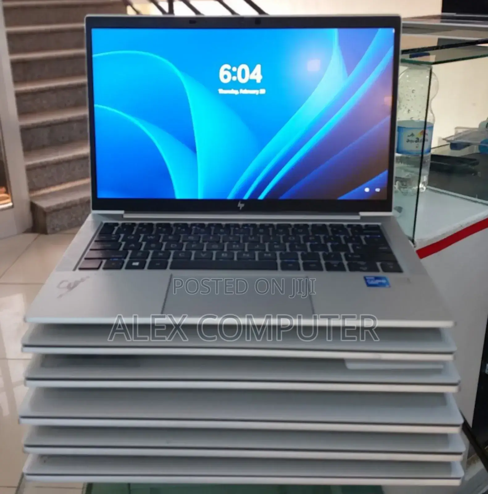 New Laptop HP EliteBook 830 G8 16GB Intel Core I5 SSD 512GB