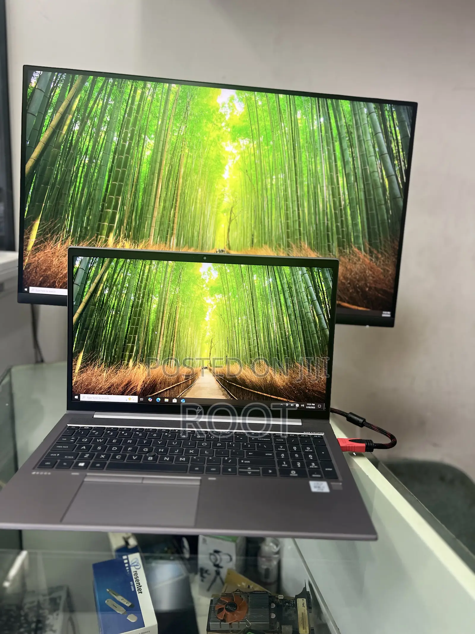 New Laptop HP ZBook Firefly 15 G7 16GB Intel Core I7 SSD 512GB