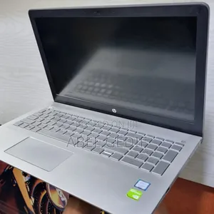 New Laptop HP Pavilion 15 8GB Intel Core I7 SSD 512GB