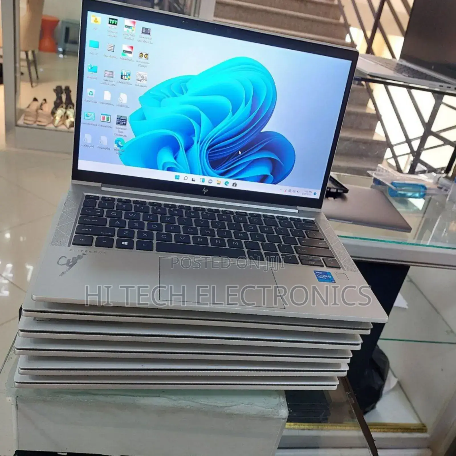 New Laptop HP EliteBook 830 G8 16GB Intel Core I5 SSD 512GB
