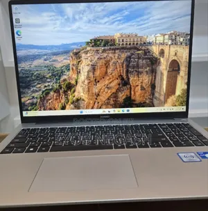 New Laptop Huawei MateBook 13 WRT-W19E 16GB Intel Core I7 SSD 512GB