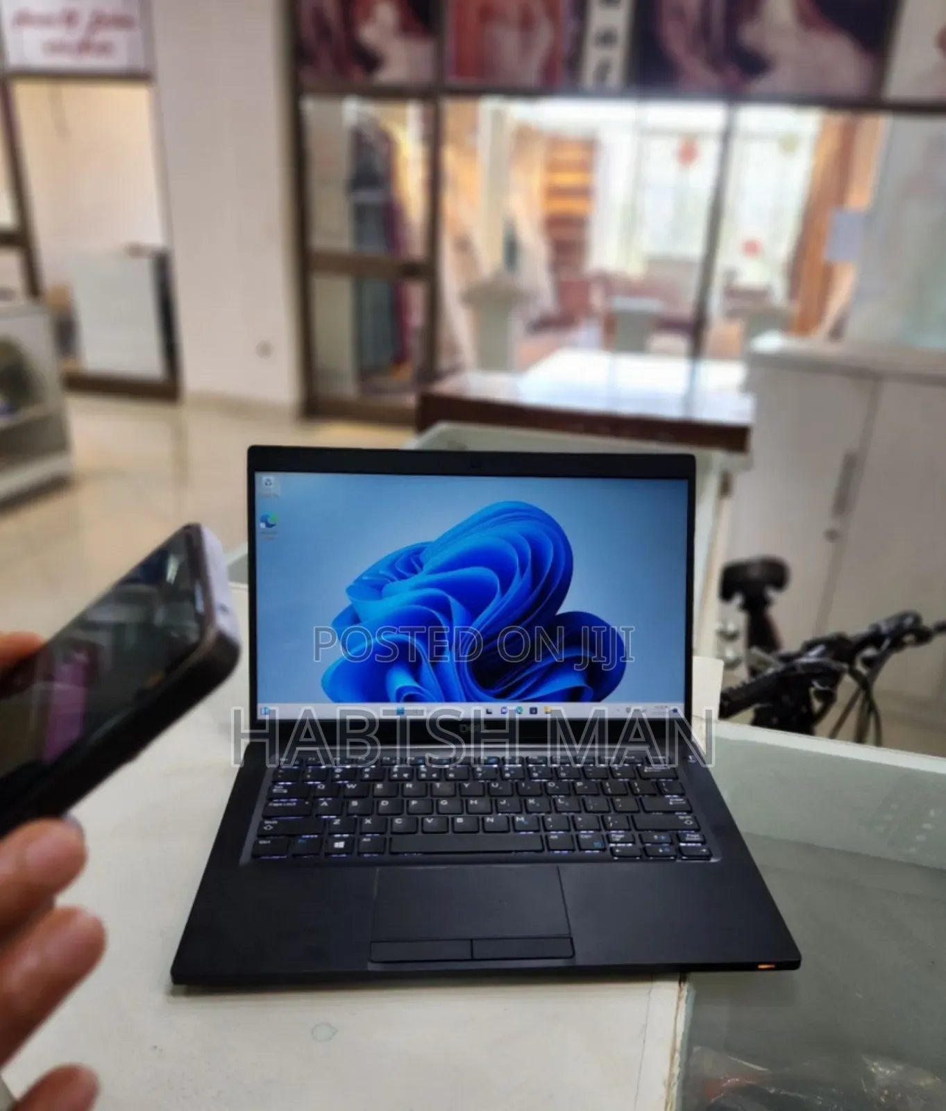 New Laptop Dell Latitude 5310 8GB Intel Core I5 SSD 256GB