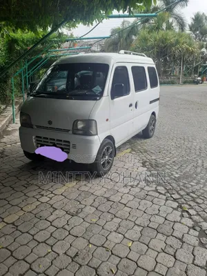 Photo - Suzuki Every Wagon 2005 White