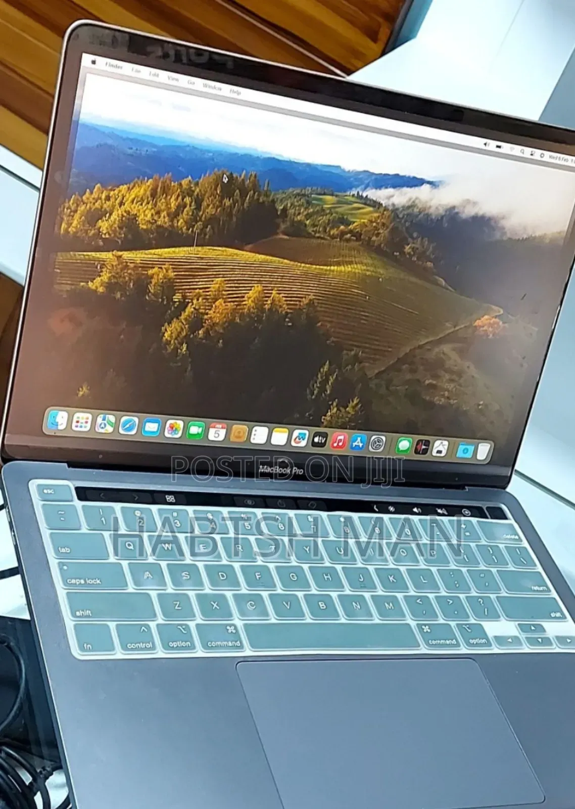 New Laptop Apple MacBook Pro M1 8GB Apple M1 SSD 256GB