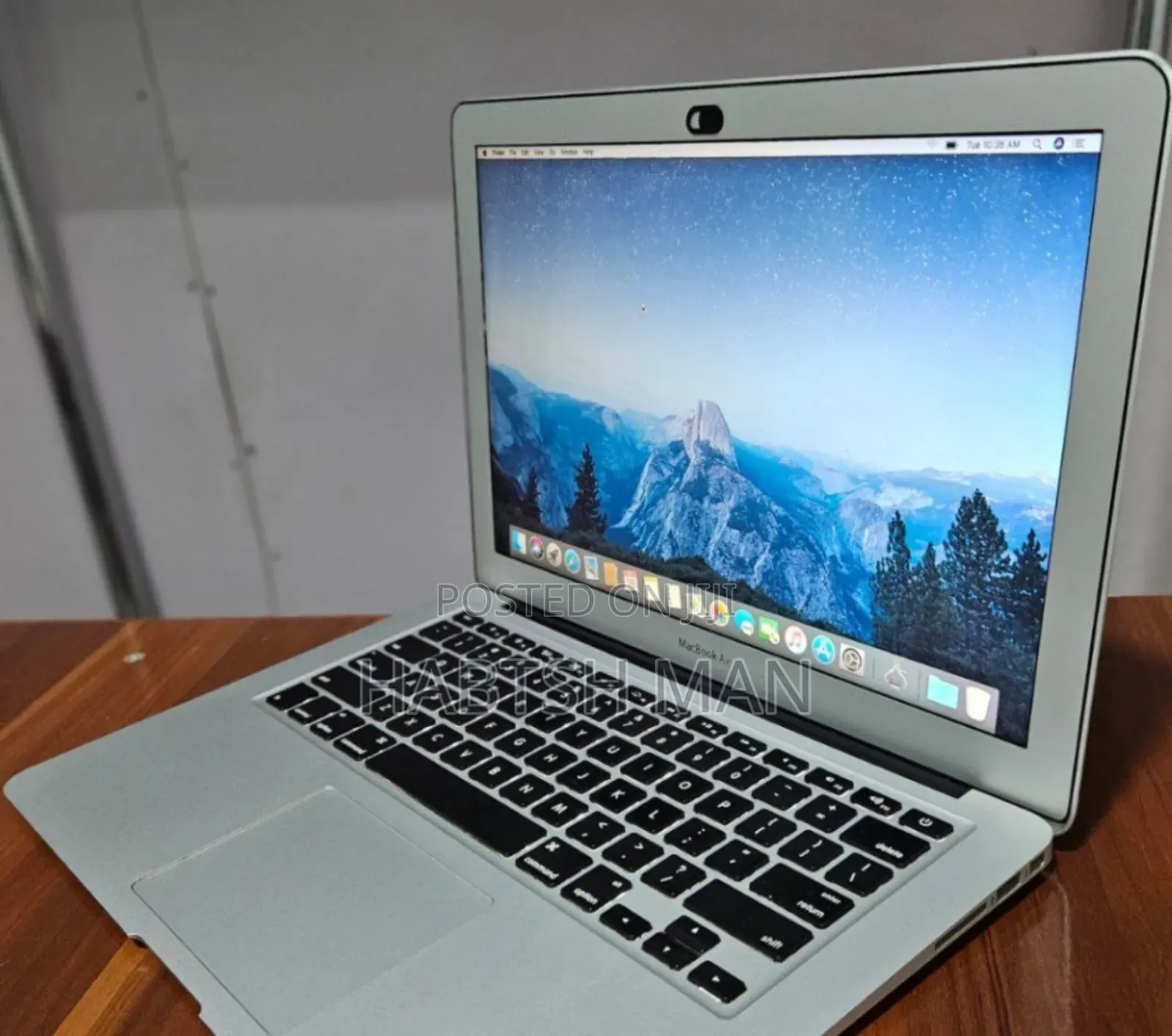 New Laptop Apple MacBook Air 2017 8GB Intel Core I5 SSD 128GB