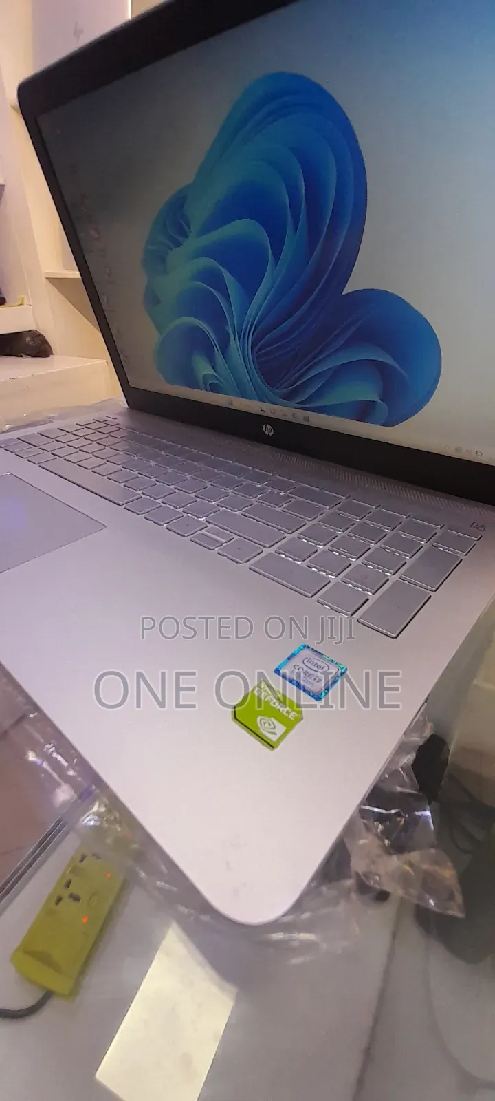 New Laptop HP Pavilion 15 8GB Intel Core I7 SSD 512GB