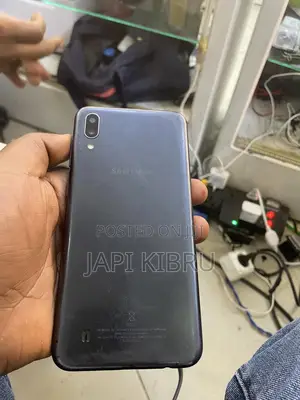 Samsung Galaxy M10 32 GB Black