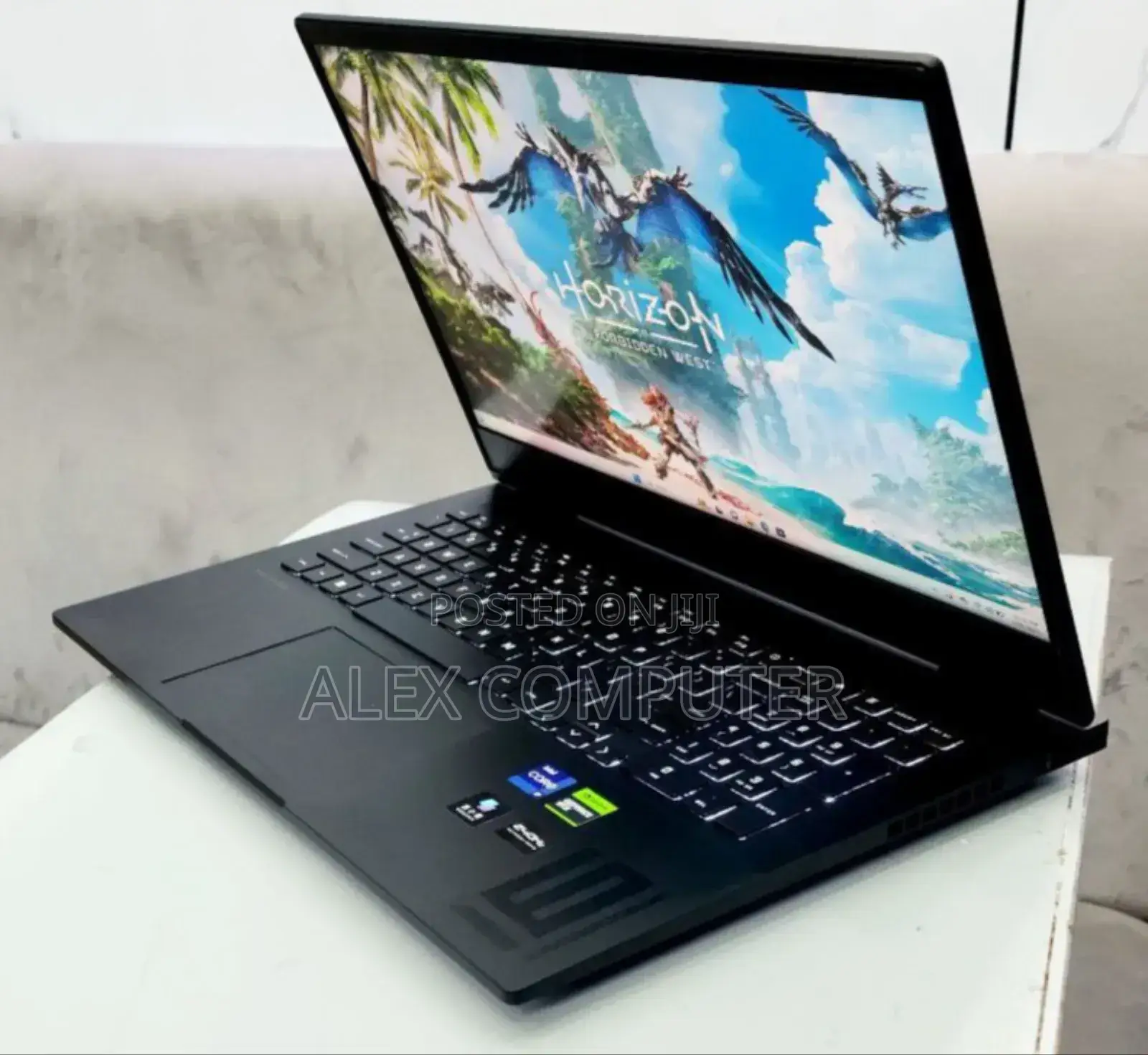 New Laptop HP Omen 15 16GB Intel Core I9 SSD 1T