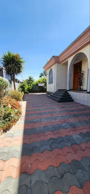 Photo - 7bdrm Villa in ጣፎ, Addis Ketema for sale