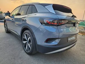 Photo - New Volkswagen ID.4 2024 Gray