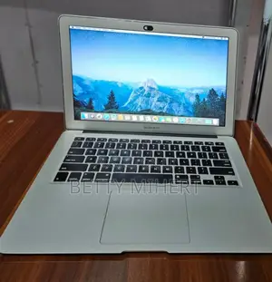 Laptop Apple MacBook Air 2017 8GB Intel Core I5 SSD 128GB