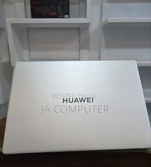 New Laptop Huawei MateBook 13 WRT-W29E 16GB Intel Core I7 SSD 512GB
