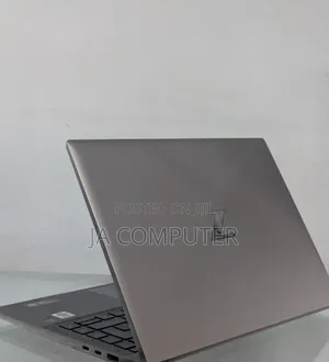 New Laptop HP ZBook Firefly 14 G7 16GB Intel Core I5 SSD 512GB