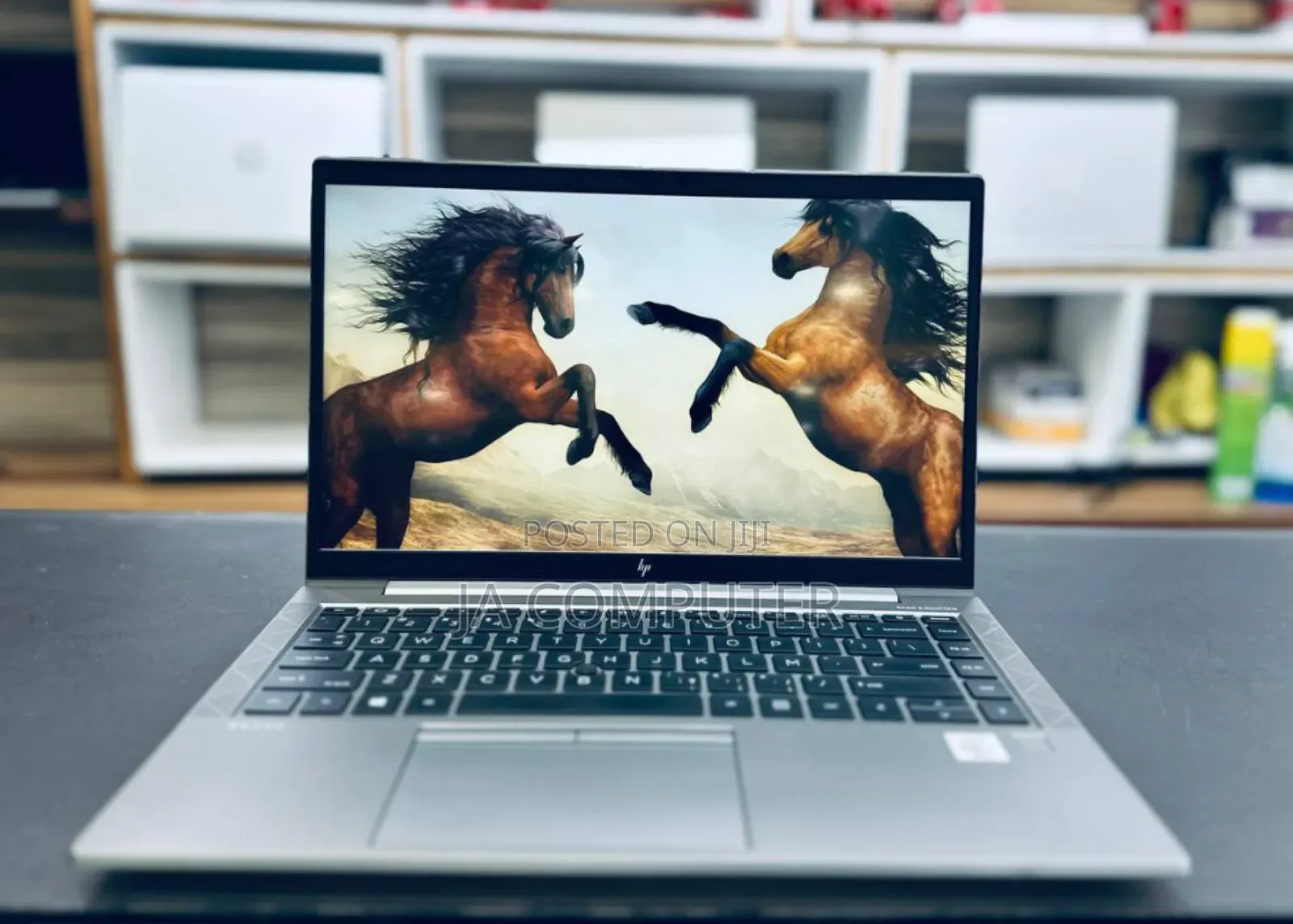 New Laptop HP ZBook Firefly 14 G7 16GB Intel Core I7 SSD 512GB