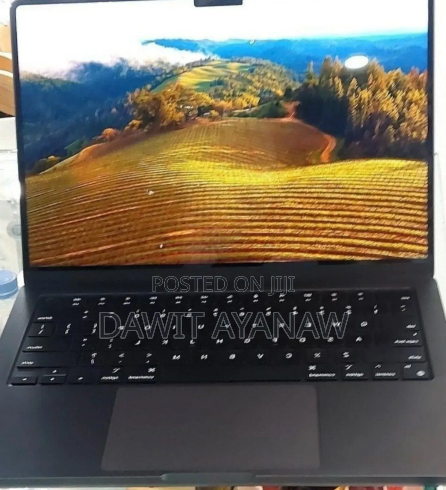 New Apple MacBook Pro 2023 M3 14-Inch 18GB Apple M3 Pro SSD 512GB