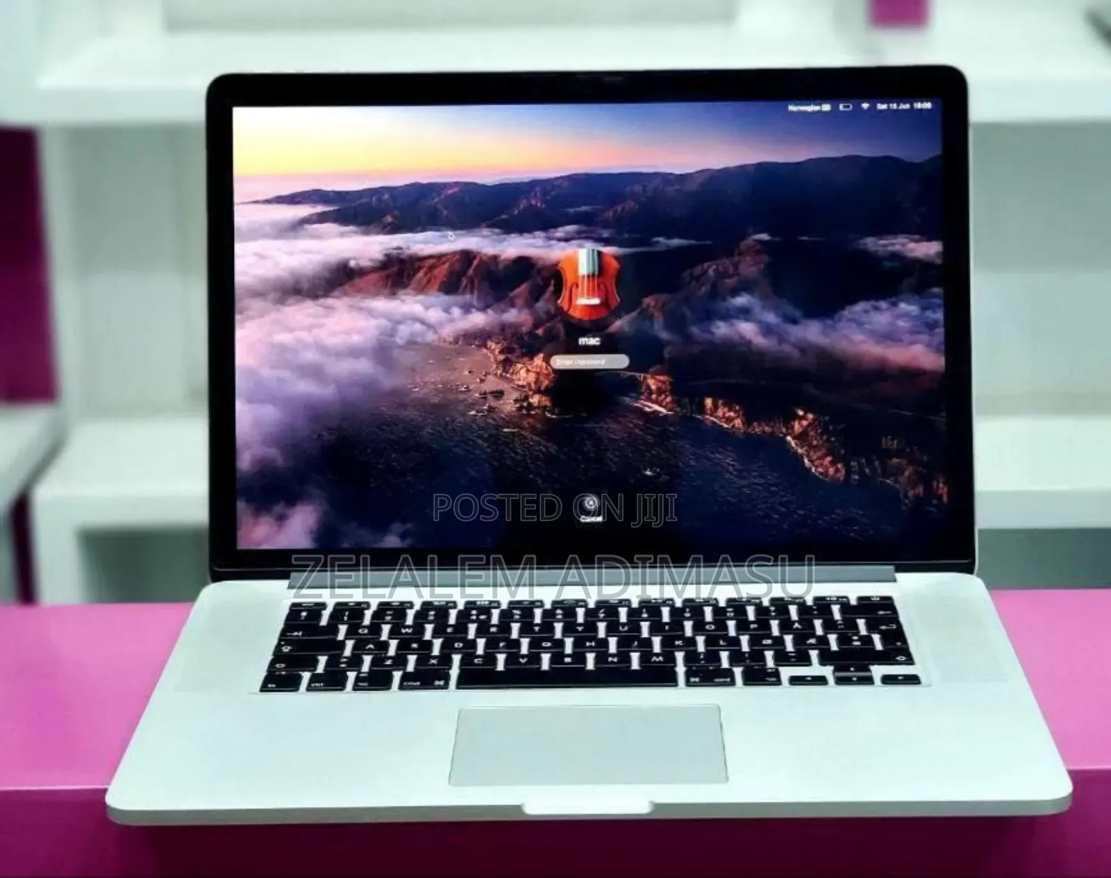 New Laptop Apple MacBook Pro 2015 16GB Intel Core I7 SSD 512GB