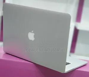 New Laptop Apple MacBook Pro 2015 16GB Intel Core I7 SSD 512GB