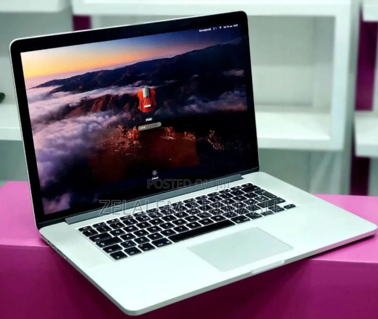 New Laptop Apple MacBook Pro 2015 16GB Intel Core I7 SSD 512GB