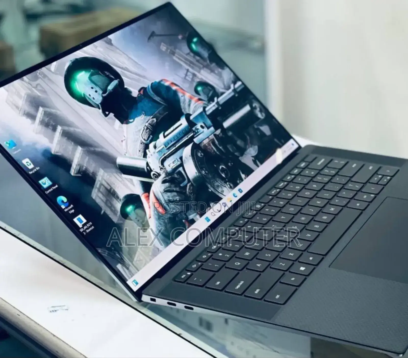 New Laptop Dell Precision 5550 20GB Intel Core I7 SSD 512GB