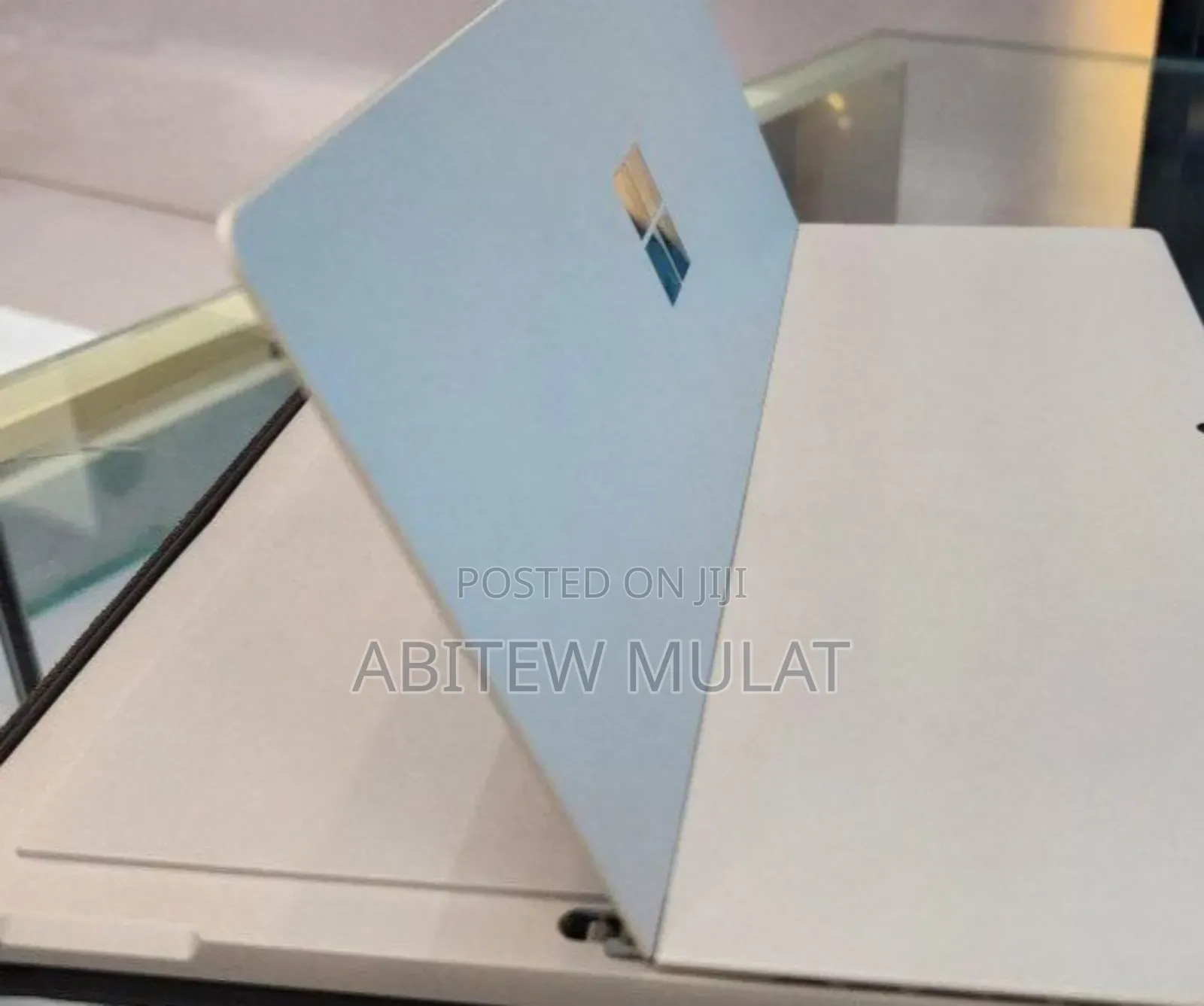 New Laptop Microsoft Surface Pro 7 8GB Intel Core I5 SSD 256GB