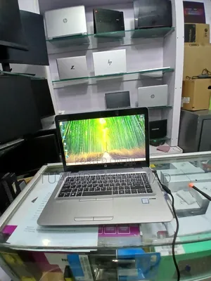 Photo - New Laptop HP EliteBook 840 16GB Intel Core I5 SSD 512GB