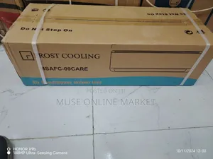 Frost Cooling 9000btu Air Conditioner ( With Vat)