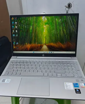 Photo - New Laptop HP Pavilion 15 16GB Intel Core I5 SSD 512GB