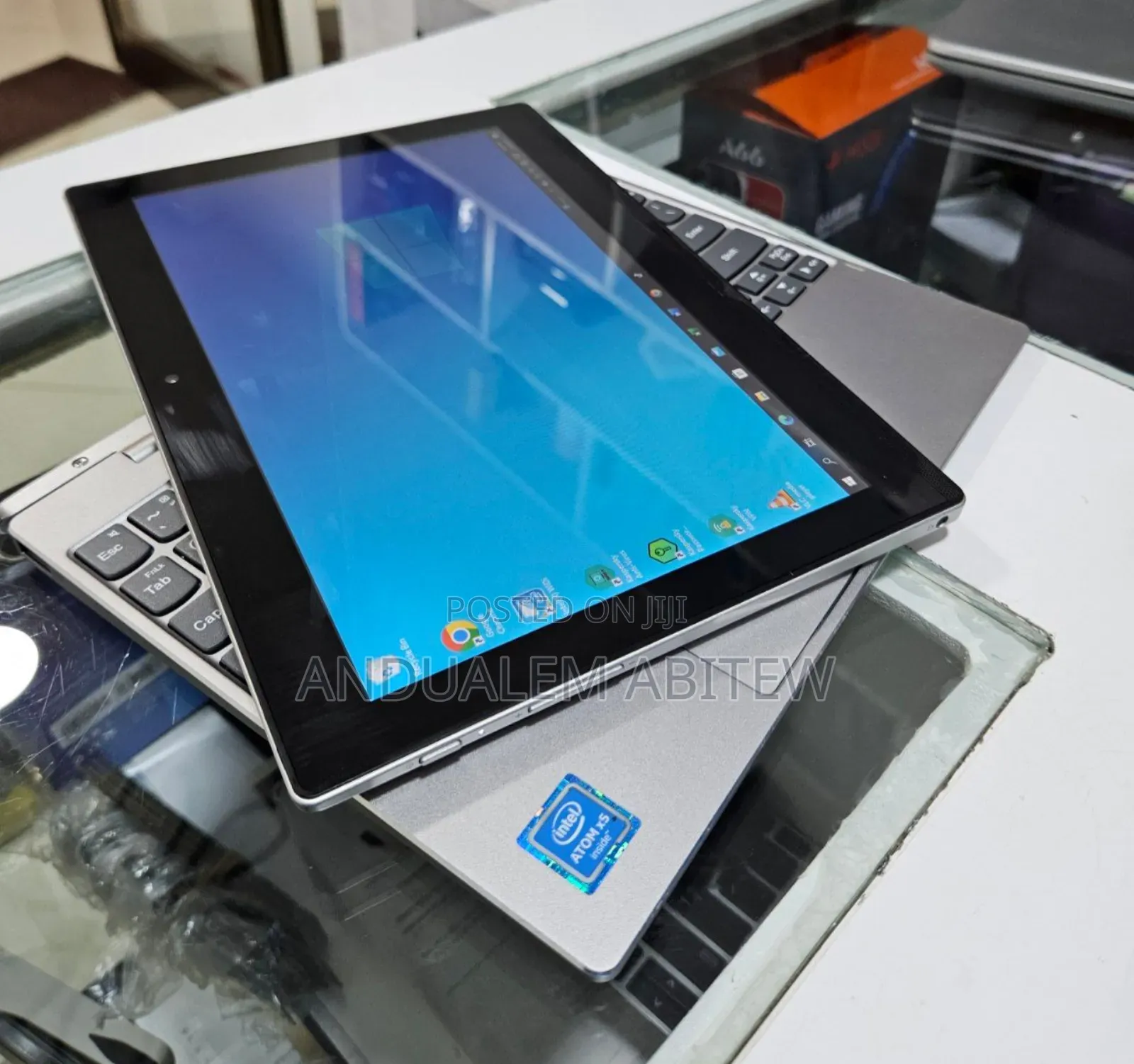 New Laptop Lenovo IdeaPad Z380 4GB Intel Atom SSD 60GB