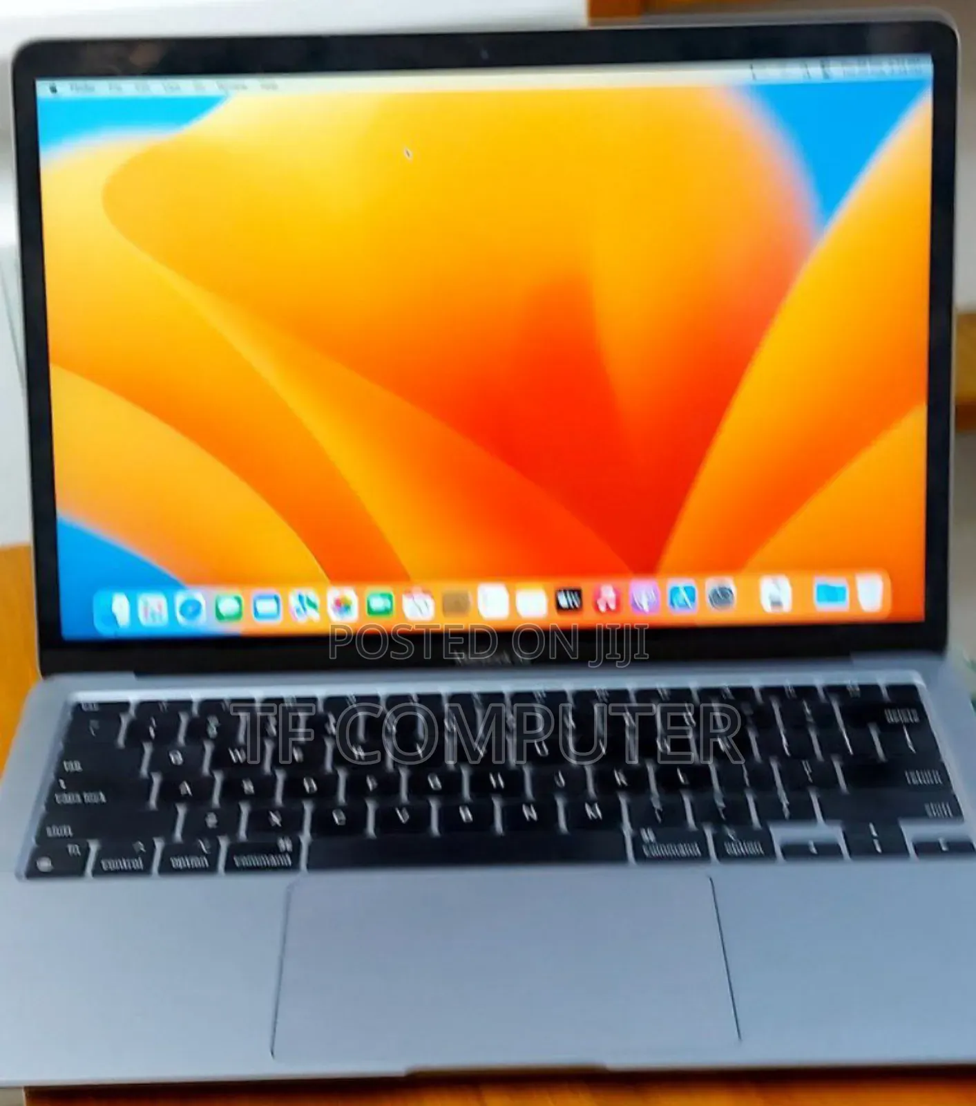 New Laptop Apple MacBook Air 2020 M1 8GB Apple M1 SSD 256GB