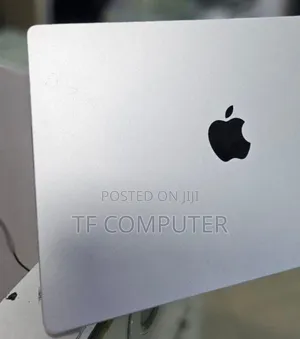 New Apple MacBook Pro 2023 M3 14-Inch 8GB Apple M3 Pro SSD 512GB